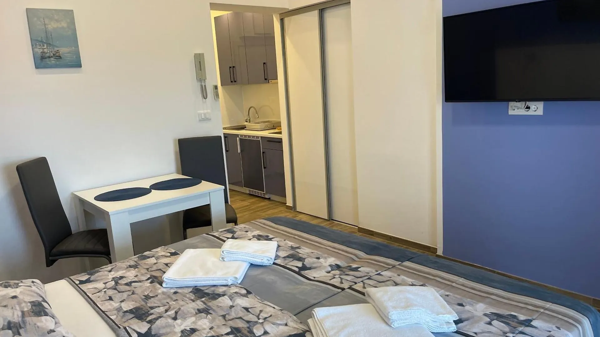 Apartment Appartement In Fazana Mit Garten Und Grill